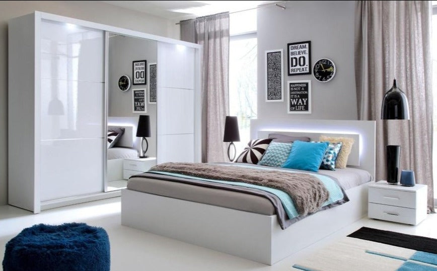 Siena 23 Pair of Bedside Cabinets in White Gloss